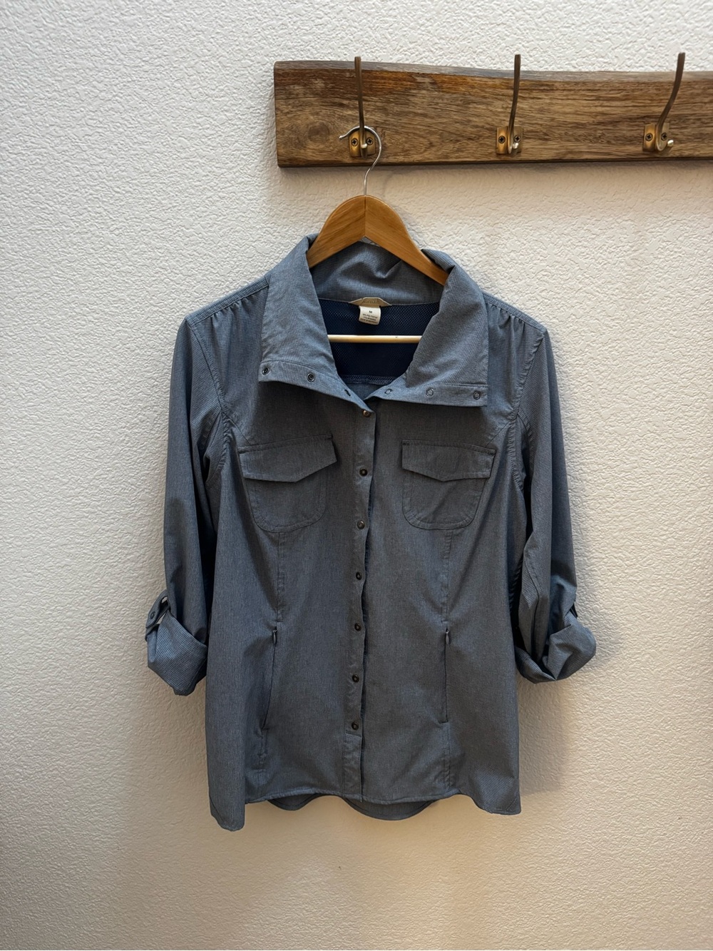 Duluth Trading Women’s Size Medium Gray Outdoor Performance Shirt Jacket